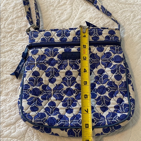 Vera Bradley bundle of small crossbody and shoulder tote bag - Picture 8 of 14